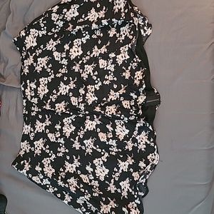Floral Skirt with a Zipper in the Front